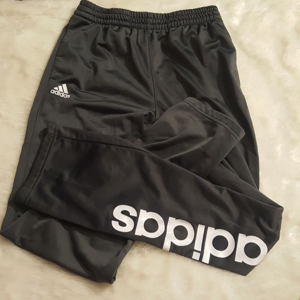 Adidas sweatpants